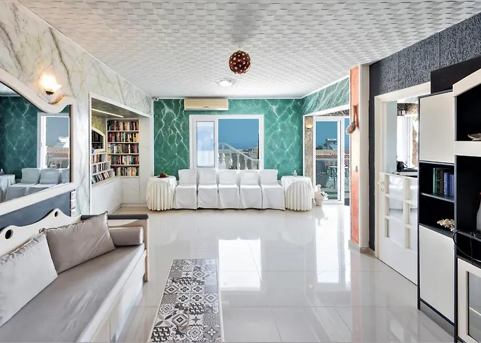 Quadruple Full View In Blue Mountain View Hersónissos