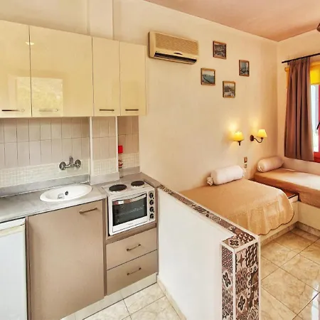 Апартаменти Quadruple Full View In Blue Mountain View *