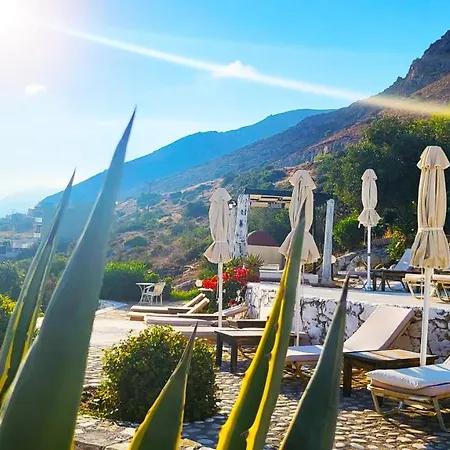 Quadruple Full View In Blue Mountain View *