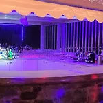 Quadruple Full View In Blue Mountain View * 赫索尼索斯